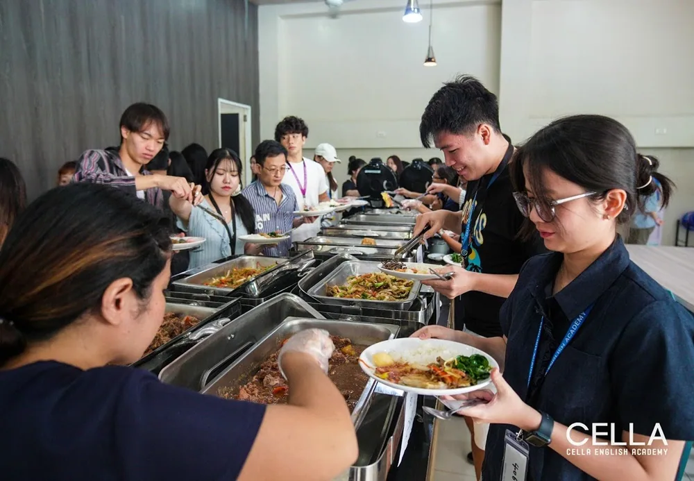 CELLA Uni Sparta 학생 식사 공간