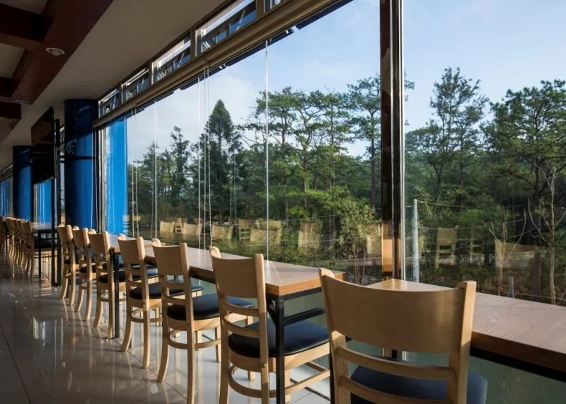 PINES Main 캠퍼스 학생 식당